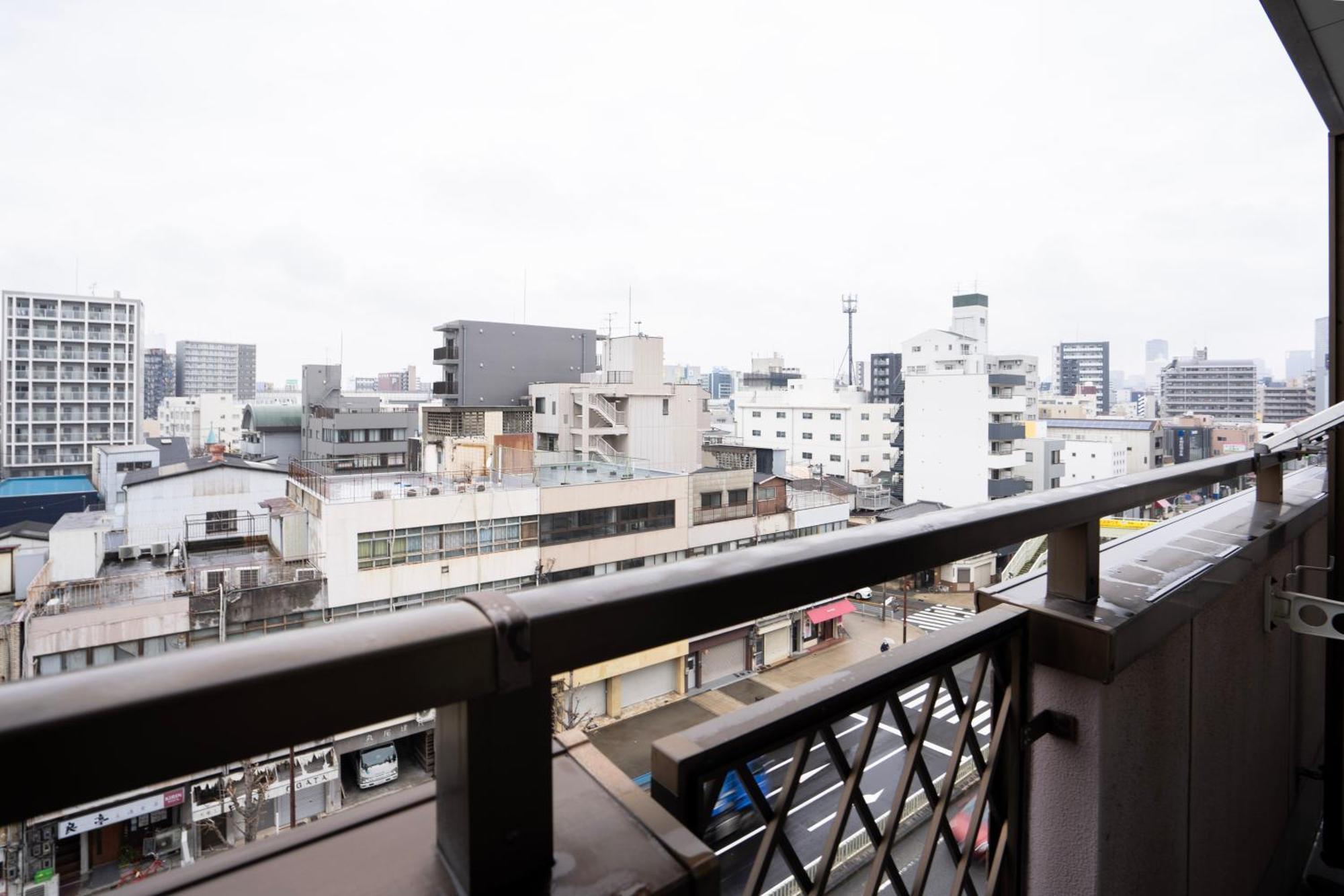 Ferienwohnung Megadome West Ōsaka Exterior foto