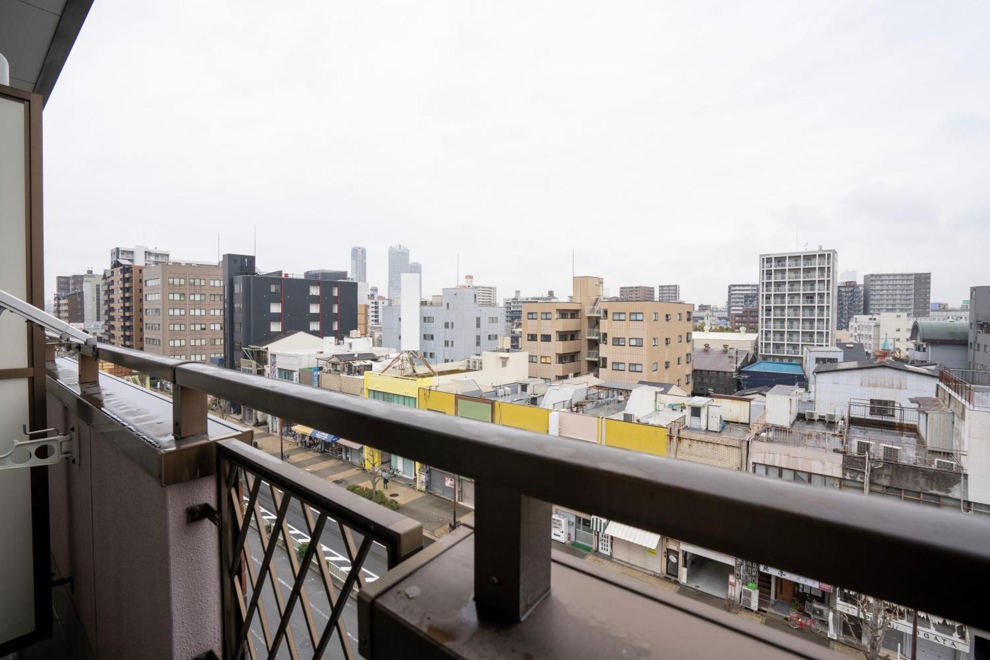 Ferienwohnung Megadome West Ōsaka Exterior foto